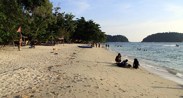 Prachtige stranden van Pangkor 3